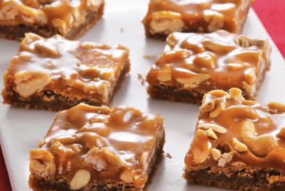 Thumbnail for Yummy Caramel Cashew Blondies