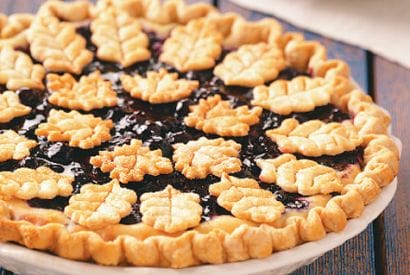 Thumbnail for How To Make This Blueberry Dream Pie