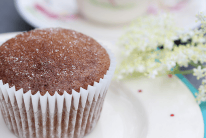 Thumbnail for Yummy Lemon Cupcakes With Elderflower Syrup