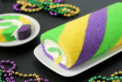 Thumbnail for Love This Mardi Gras King Cake Roll