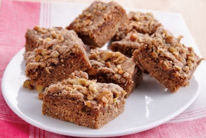 Thumbnail for Yummy Spiced Apple Butter Bars