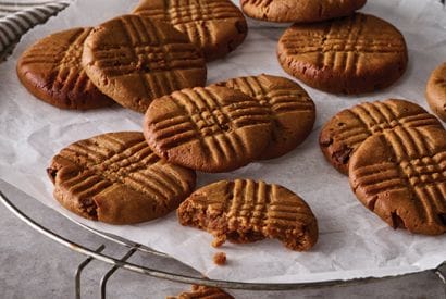 Thumbnail for Delicious Chocolate Chip & Peanut Butter Cookies