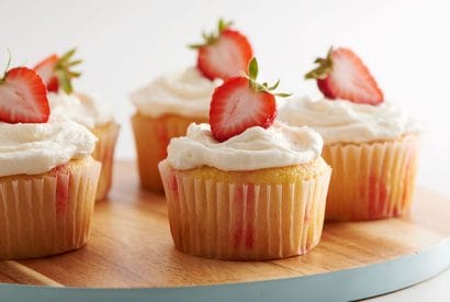 Thumbnail for Delicious Strawberry Champagne Jello Poke Cupcakes