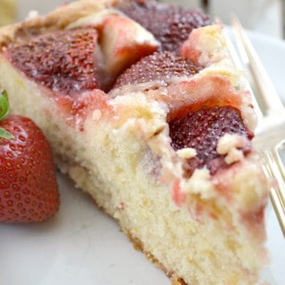 Strawberry Summer Cake