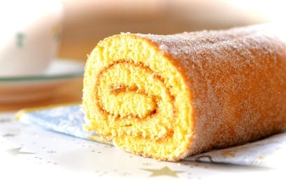 Thumbnail for Yummy Apricot Cake Roll