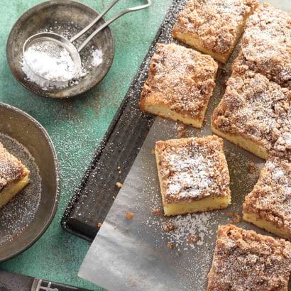 Gluten-Free Cinnamon Streusel Sour Cream Coffee Cake