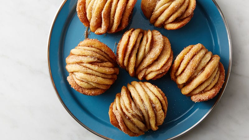 Cinnamon Sugar Pull-Apart Muffins