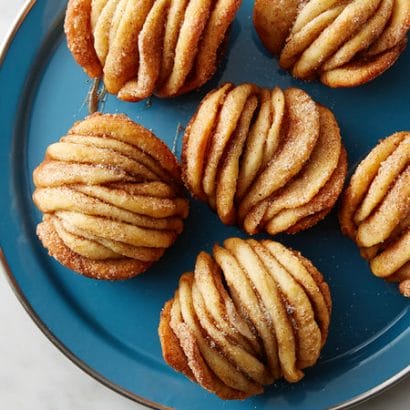 Cinnamon Sugar Pull-Apart Muffins