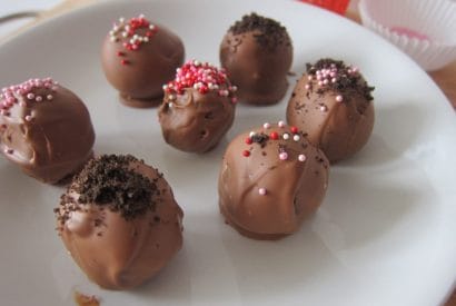 Thumbnail for How To Make Oreo Truffles