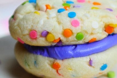 Thumbnail for What Fun Are Funfetti Whoopie Pies