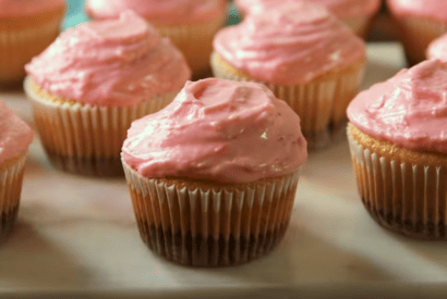 Thumbnail for Yummy Neopolitan Cupcakes