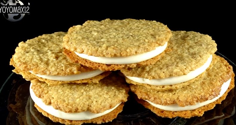 Peanut Oatmeal Crunch Cookies