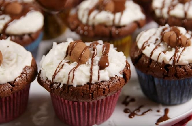 Almond Joy Cupcakes