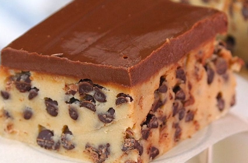 Chocolate Chip Cookie Dough Bars