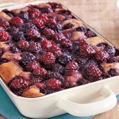 Blackberry Sangria Cobbler