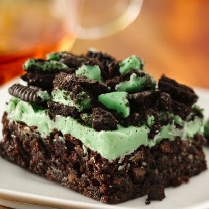 Fudge-Mint Oreo Cookie Bars