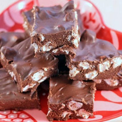 Easy Chocolate Marshmallow Fudge