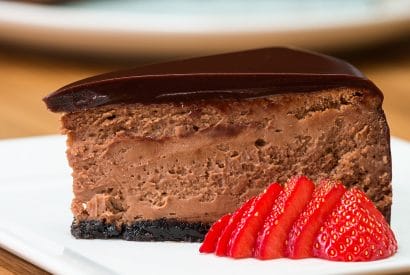 Thumbnail for How To Make This Chocolate Mousse Cheesecake