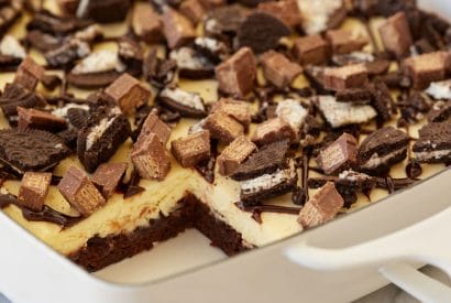 Thumbnail for Love These Kit Kat And Oreo Cheesecake Brownie Bars