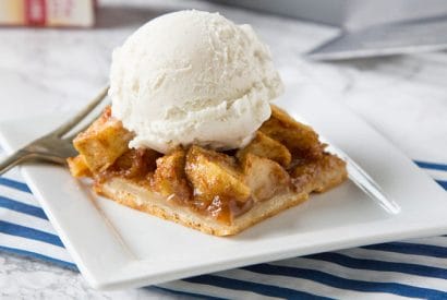 Thumbnail for Make Your Own Apple Pie Bars With Ease