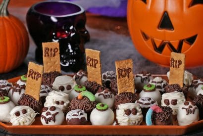 Thumbnail for Best Ever Halloween Brownie Bites