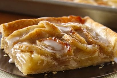 Thumbnail for Delicious Apple Slab Pie