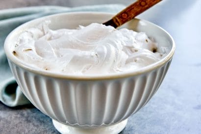 Thumbnail for Delicious White Mountain Frosting