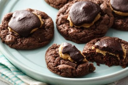 Thumbnail for The Greatest Cookie Recipe You Can Make This Christmas Are These Buckeye Cookies