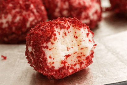 Thumbnail for Perfect Holiday Red Velvet Cheesecake Bites To Make