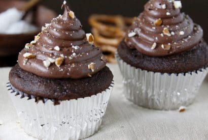 Thumbnail for You Just Have To Make These Chocolate Cupcakes with Salted Caramel Center Surprise