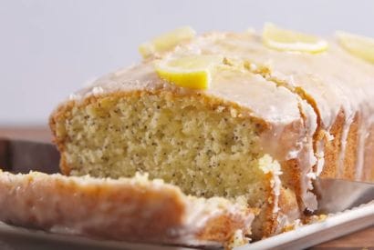 Thumbnail for Step-By-Step Guide To Make This Amazing Lemon Poppyseed Bread