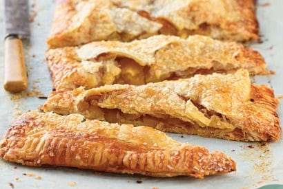 Thumbnail for Wonderful Apple Pie Bars To Make