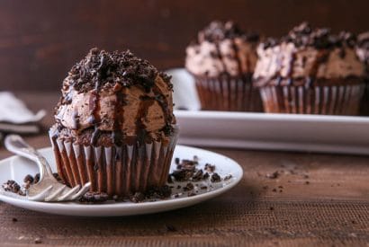 Thumbnail for Yummy Recipe For Oreo Dirt Poke Cupcakes