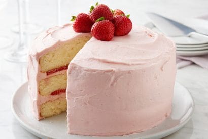 Thumbnail for Breaking News! An Amazing Strawberry Frosted Layer Cake
