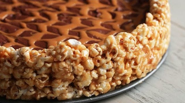 Chocolate Peanut Butter Popcorn Pie
