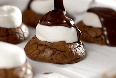 Thumbnail for These Hot Cocoa Cookies Look Amazing And Great For Cocoa By The Fire