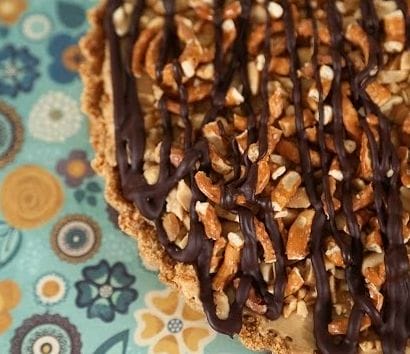 Chocolate Pretzel Peanut Butter Pie