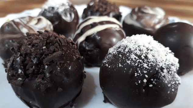 No Bake Oreo Balls