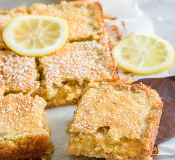 These Tasty Lemon Squares Will Want You Eating Them All