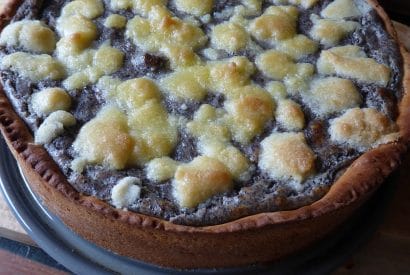 Thumbnail for Delicious Poppy Seed Crumble Cake Recipe