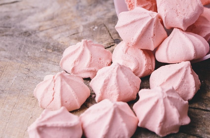 Cotton Candy Meringues Recipe