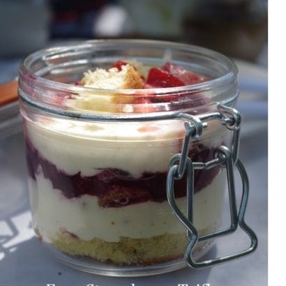 Easy Strawberry Trifle Recipe