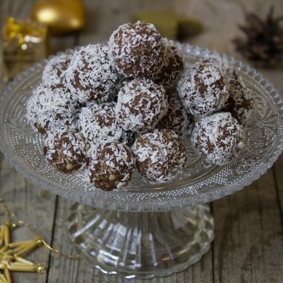 Coconut Rum Balls Recipe